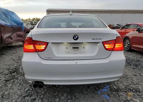2011 BMW 328 Xi Sulev из США, поврежденный, VIN WBAPK5C59BA655393